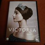 3 dvd Victoria seizoen 1, Comme neuf, Enlèvement ou Envoi