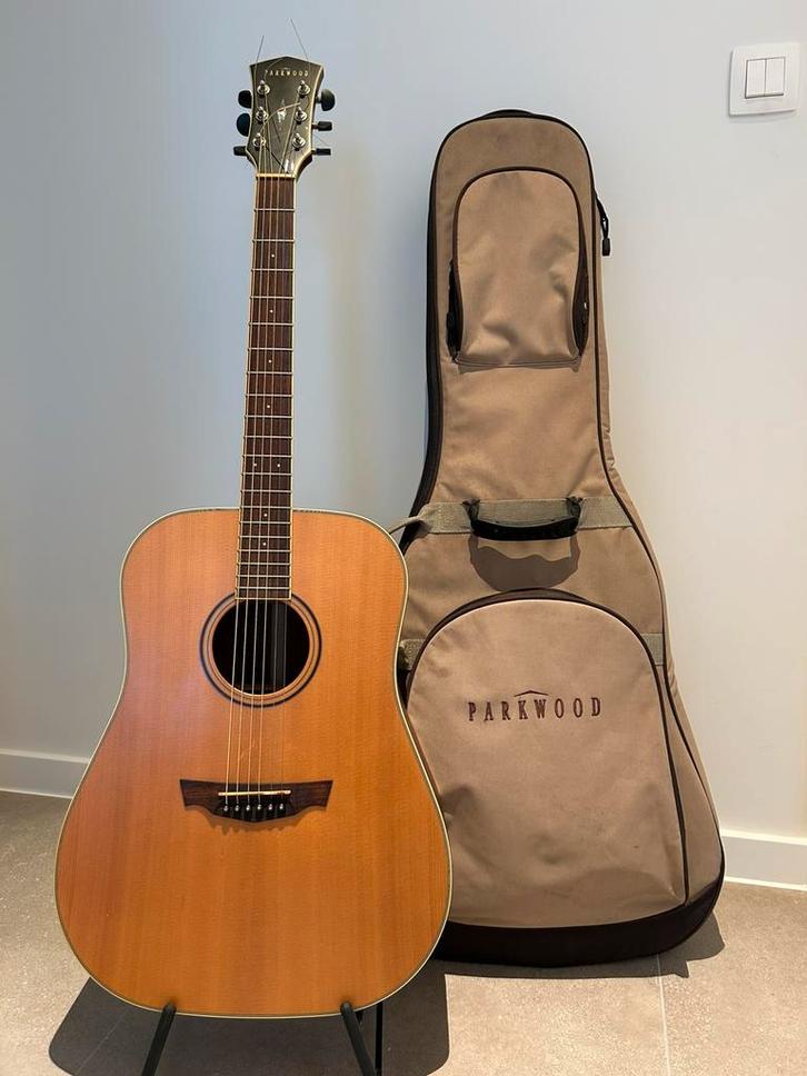 Parkwood PW310M akoestische gitaar, Muziek en Instrumenten, Snaarinstrumenten | Gitaren | Akoestisch, Zo goed als nieuw, Ophalen