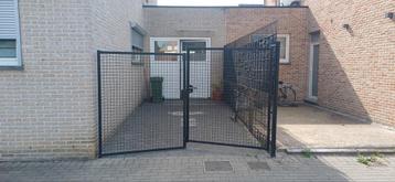 Poort draad zwart 3m zo goed als nieuw beschikbaar voor biedingen