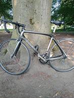 Racefiets Trek madone volledig carbon, Fietsen en Brommers, Overige merken, 53 tot 56 cm, Versnellingen, Ophalen of Verzenden