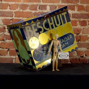 Winkelblik /Nederland 2023-078  beschikbaar voor biedingen