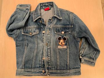 Veste Disney en jean taille 116  disponible aux enchères