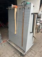 Geperforeerde platenwagen zwenkwielen, gereedschapbord, Doe-het-zelf en Bouw, Ophalen, Zo goed als nieuw