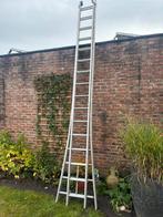 Grote ladder, Ophalen, Zo goed als nieuw, Ladder