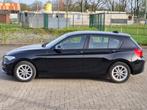 BMW 116i - 2016 - 124d km - ZV/PDC/M-stuur/cruise control/AC, Autos, BMW, 5 places, Série 1, Noir, Tissu