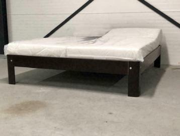 Auping auronde bed L210 x B200 disponible aux enchères