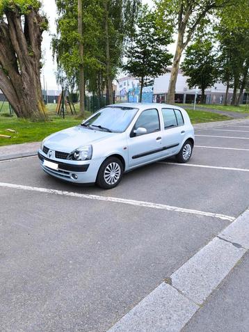 Clio  prêt à immatriculé, Autos, Achat, Particulier, Essence, Clio