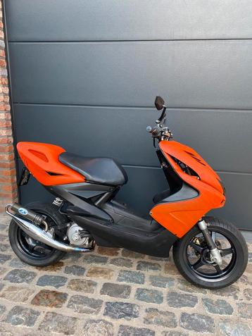Yamaha aerox tip top!! beschikbaar voor biedingen