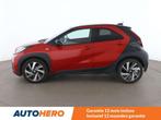 Toyota Aygo X 1.0 Lounge (bj 2024), Voorwielaandrijving, 4 zetels, Gebruikt, https://public.car-pass.be/vhr/287e10d4-9850-4dd1-89eb-6060e58fd931