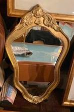 Miroir en bois doré style baroque