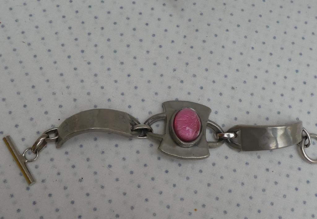 Bracelet en étain Création, Bijoux, Sacs & Beauté, Bracelets, Utilisé, Autres matériaux, Gris, Envoi