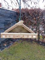 Stevige voeder huisjes, Enlèvement