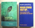 Geweldloos verzet x 2, Boeken, Ophalen of Verzenden, Gelezen, Diverse auteurs