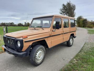 Rare modèle long à essence Puch w460 230G, Autos, Autres marques, Achat, 4 portes, Boîte manuelle
