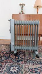 Oliegevulde elektrische convectieradiator., Ophalen, 30 tot 80 cm, Radiator, Minder dan 60 cm