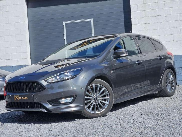 Ford Focus St line*Park assist*Volant chauffant (bj 2018), Auto's, Ford, Bedrijf, Te koop, Focus, ABS, Airbags, Airconditioning