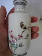 Kaofang Chinese porseleinen rolvaas jaren 60 (12,50cm), Ophalen of Verzenden