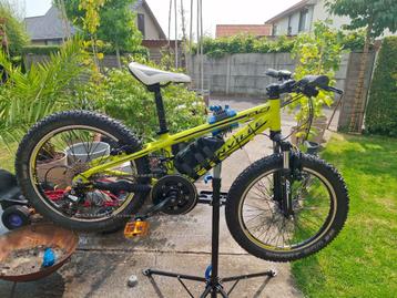 Elektrische kinder mtb beschikbaar voor biedingen