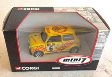 Mini Se7en Racing Club Ian Gunn Corgi CC82214.  beschikbaar voor biedingen