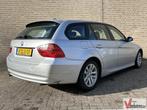 BMW 318 3-serie Touring 318i Executive | Cruise | Climate |, Parkeersensor, Bedrijf, Zilver of Grijs, 3 Reeks