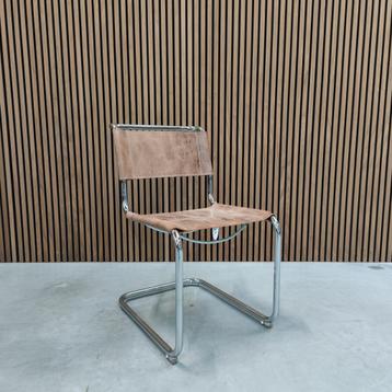 Thonet S 33 Buffalo leather dining chair beschikbaar voor biedingen