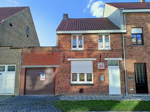 Woning in het centrum met plaats voor 4 auto's, Immo, Huizen en Appartementen te koop, Provincie West-Vlaanderen, 200 tot 500 m²