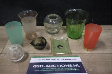 Mix van 8 Glazen Vaasjes/Glaasjes & Schoteltjes beschikbaar voor biedingen