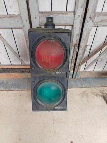 Verkeerslicht beschikbaar voor biedingen