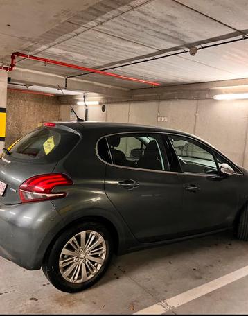 Peugeot 208, Autos, Argent ou Gris, Achat, 4 portes, Carnet d'entretien