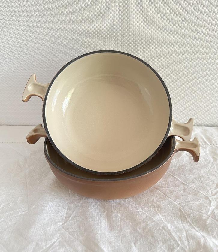 Plat à gratin La Mama Enzo Mari Le Creuset, Maison & Meubles, Cuisine | Casseroles & Poêles, Comme neuf, Autres types, Fonte, Enlèvement ou Envoi