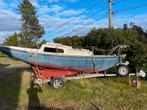 Boot met trailer, Watersport en Boten, Kajuitzeilboten en Zeiljachten, Ophalen, Gebruikt