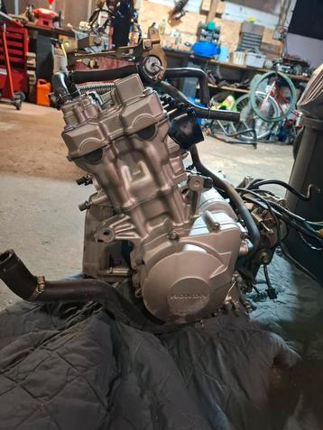 Moteur honda 600 hornet beschikbaar voor biedingen