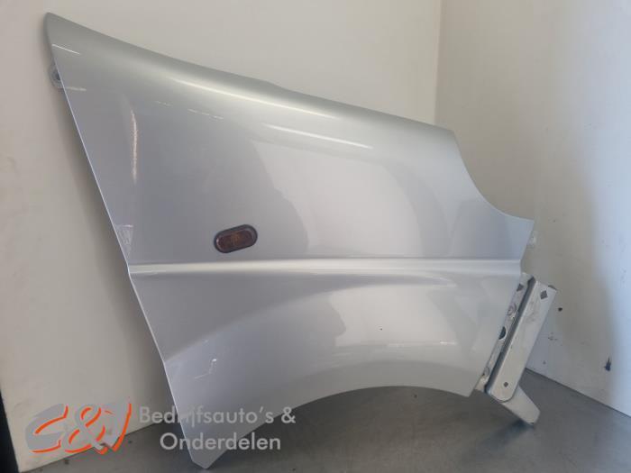 Scherm rechts-voor van een Renault Trafic, Auto-onderdelen, Carrosserie, Renault, Gebruikt, 3 maanden garantie, Ophalen of Verzenden