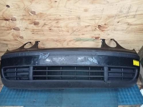 Voorbumper van een Volkswagen Polo, Auto-onderdelen, Carrosserie, Bumper, Volkswagen, Gebruikt, 3 maanden garantie, Ophalen of Verzenden