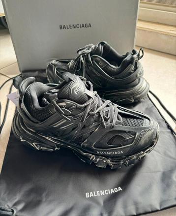 Balenciaga Track Faded Zwart 40 beschikbaar voor biedingen