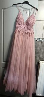 Robe de demoiselle d’honneur, Vêtements | Femmes, Rose, Robe de demoiselle d'honneur, Enlèvement, Porté