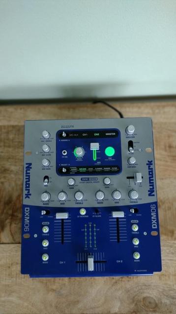 Numark DXM06 2 Kanaals mixer 