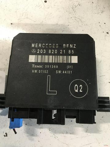 Mercedes W203 2002 Comfort module links disponible aux enchères