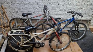 Lot van 3 jongensfietsen, samen 60euro beschikbaar voor biedingen