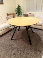 Mooie ronde tafel, Ophalen, Rond, Zo goed als nieuw, Vijf personen of meer