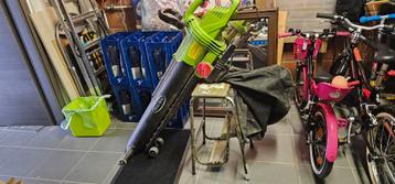 Souffleur / Aspirateur de feuille beschikbaar voor biedingen