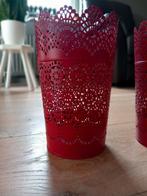 Twee rode metalen sierpotten, Maison & Meubles, Accessoires pour la Maison | Vases, Comme neuf, Enlèvement