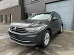Vw Tiguan 1.5 TSI DSG Led Trekhaak Adap.Cruise App Connect, Auto's, Stof, 4 cilinders, USB, 5 zetels