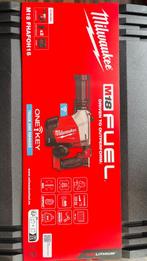 Splinternieuw Milwaukee boormachine, 600 watt of meer, Nieuw, Klopboormechanisme, Ophalen