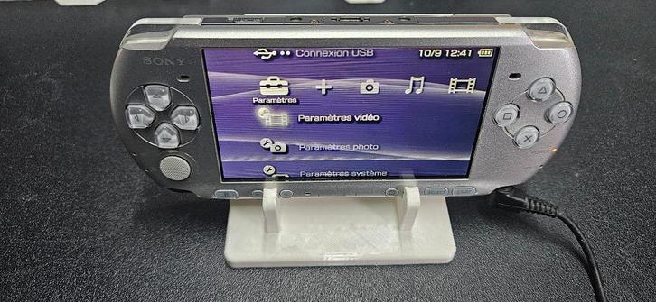 psp 3004, Games en Spelcomputers, Spelcomputers | Sony PSP, Refurbished, PSP, Met games, Ophalen