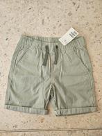 Short H&M, taille 116, NOUVEAU !, Enfants & Bébés, Vêtements enfant | Taille 116, Enlèvement, Neuf