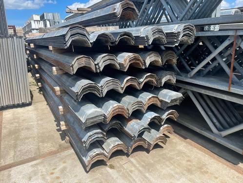 Stalen dak goot | 220 mm, Doe-het-zelf en Bouw, Dakpannen en Dakbedekking, Gebruikt, Overige typen, Metaal, Overige kleuren, Ophalen of Verzenden