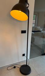 Industriële staande lamp HEKTAR IKEA, Huis en Inrichting, Lampen | Vloerlampen, Ophalen, Zo goed als nieuw, Metaal, 150 tot 200 cm