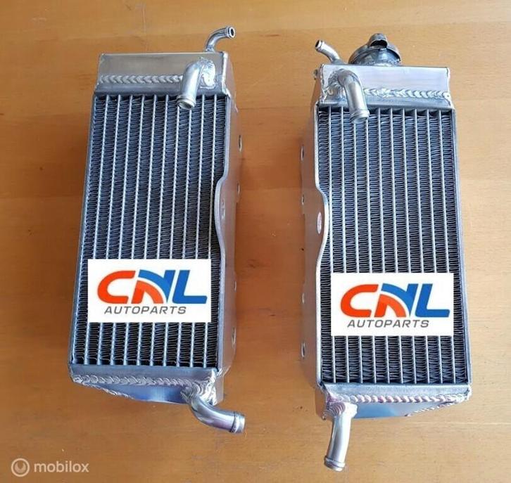 Radiateur HONDA CR125R CR 125 R 2-STROKE 1985-1986, Motoren, Onderdelen | Honda, Nieuw, Ophalen of Verzenden