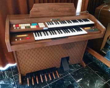 Hammond Orgel Te Koop  beschikbaar voor biedingen